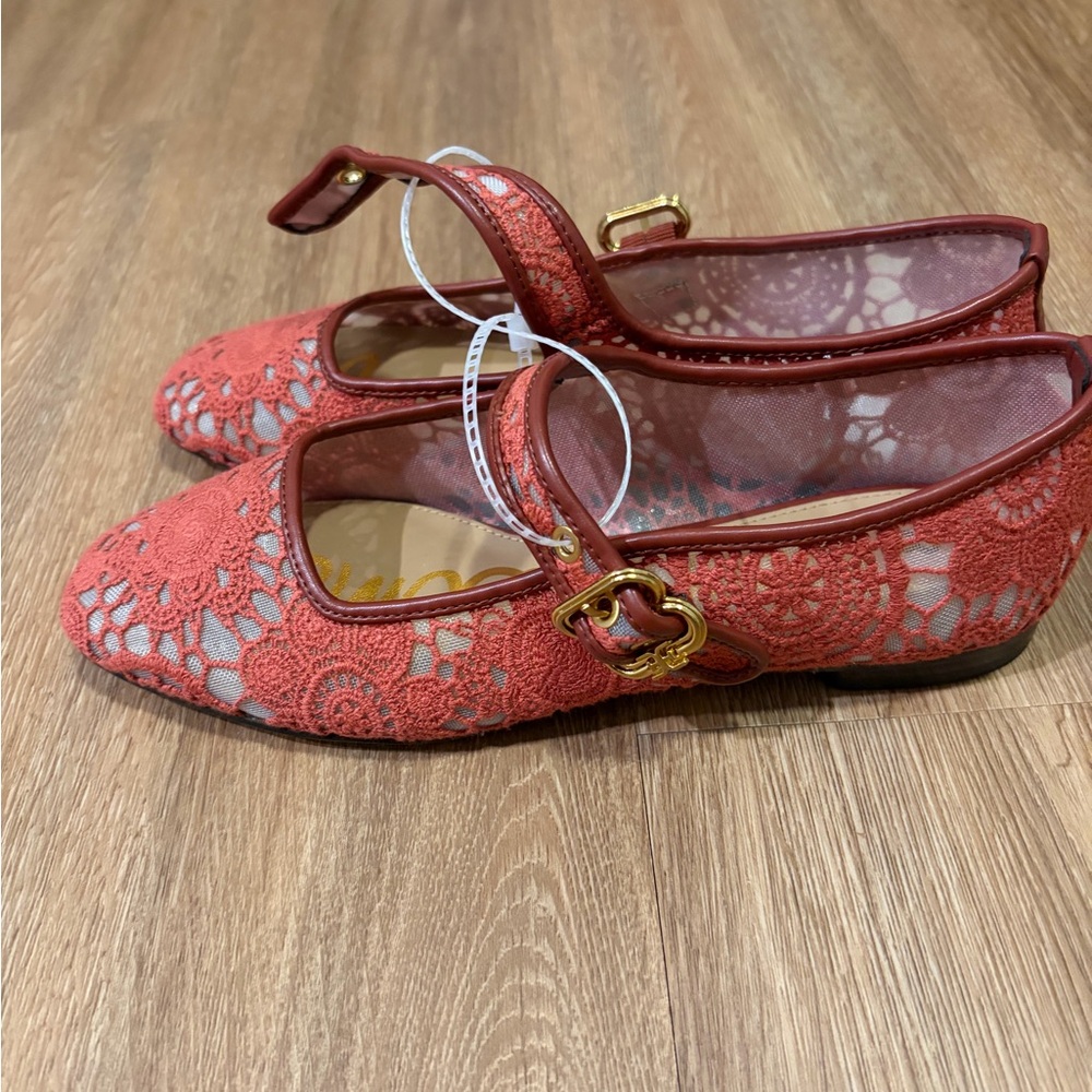 Sam Edelman Michaela Coral Lace Mary Jane Flats with Gold Accent 6 new